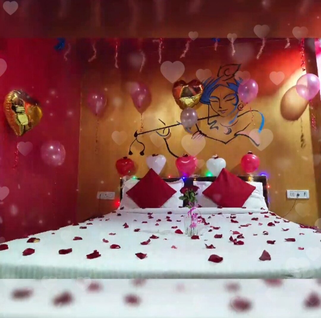 Abhinandan stay house - Tap to explore photos