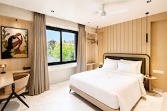 HOTEL VOLANTISS, Sasvad