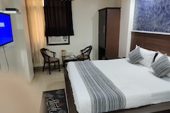 Hotel Udhav Palace, Delhi