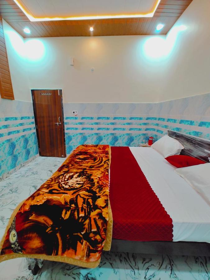 Bhole Nath Homestay - Tap to explore photos
