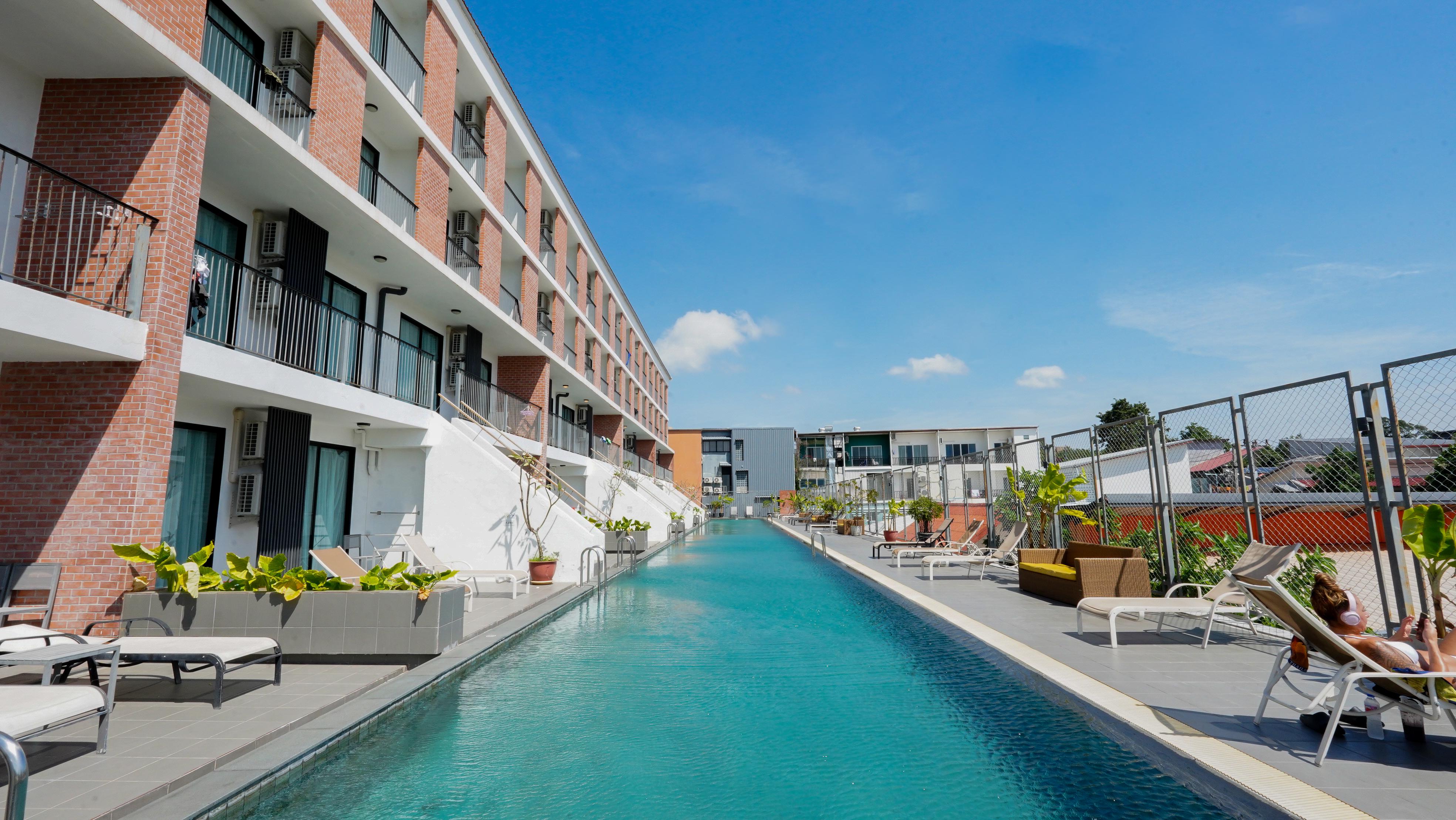 Marina House MUAYTHAI Ta-iad Phuket - Tap to explore photos
