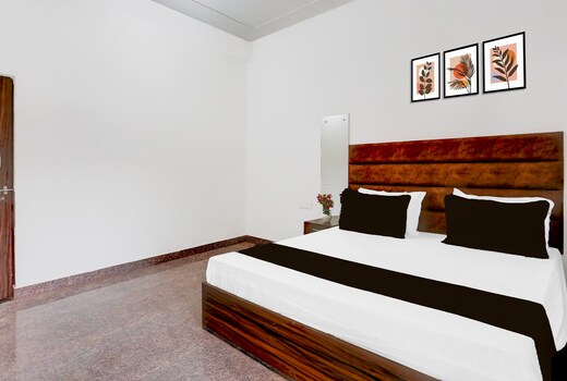 HOTEL O RAJENDRA PALACE
