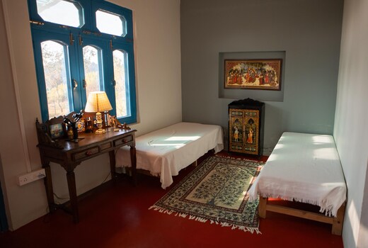 Dhauladhar View 2BHK homestay
