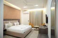 FabHotel Amrit Luxury Inn, Gurgaon