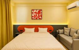 SkyStay Elite Studio