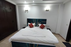 Namastey Homes 4 BHK independent apartment, Delhi