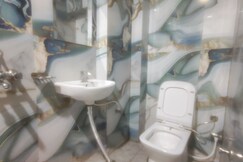 Hotel Kalki, Kanpur