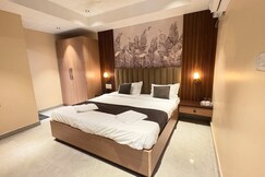 Aarambh Banquets and hotel , Jhansi, Jhansi