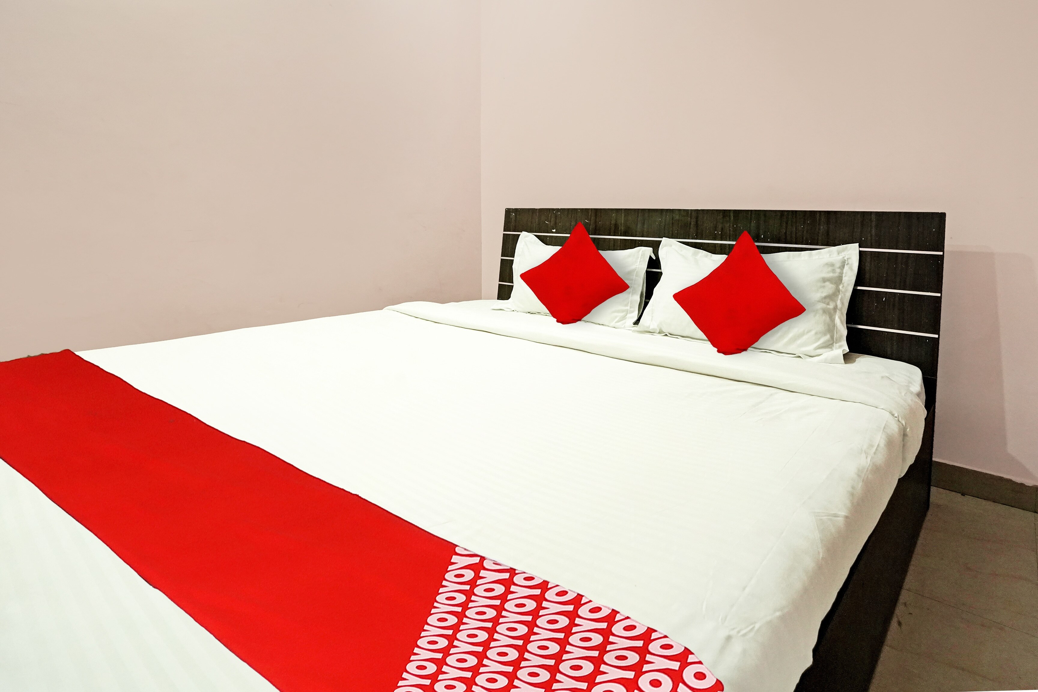 SPOT ON Hotel Pravas - Tap to explore photos