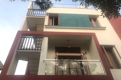 Private room near Manyata Tech Park and Airport, Devanhalli