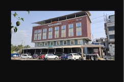 Hotel Mathoshree, Thane