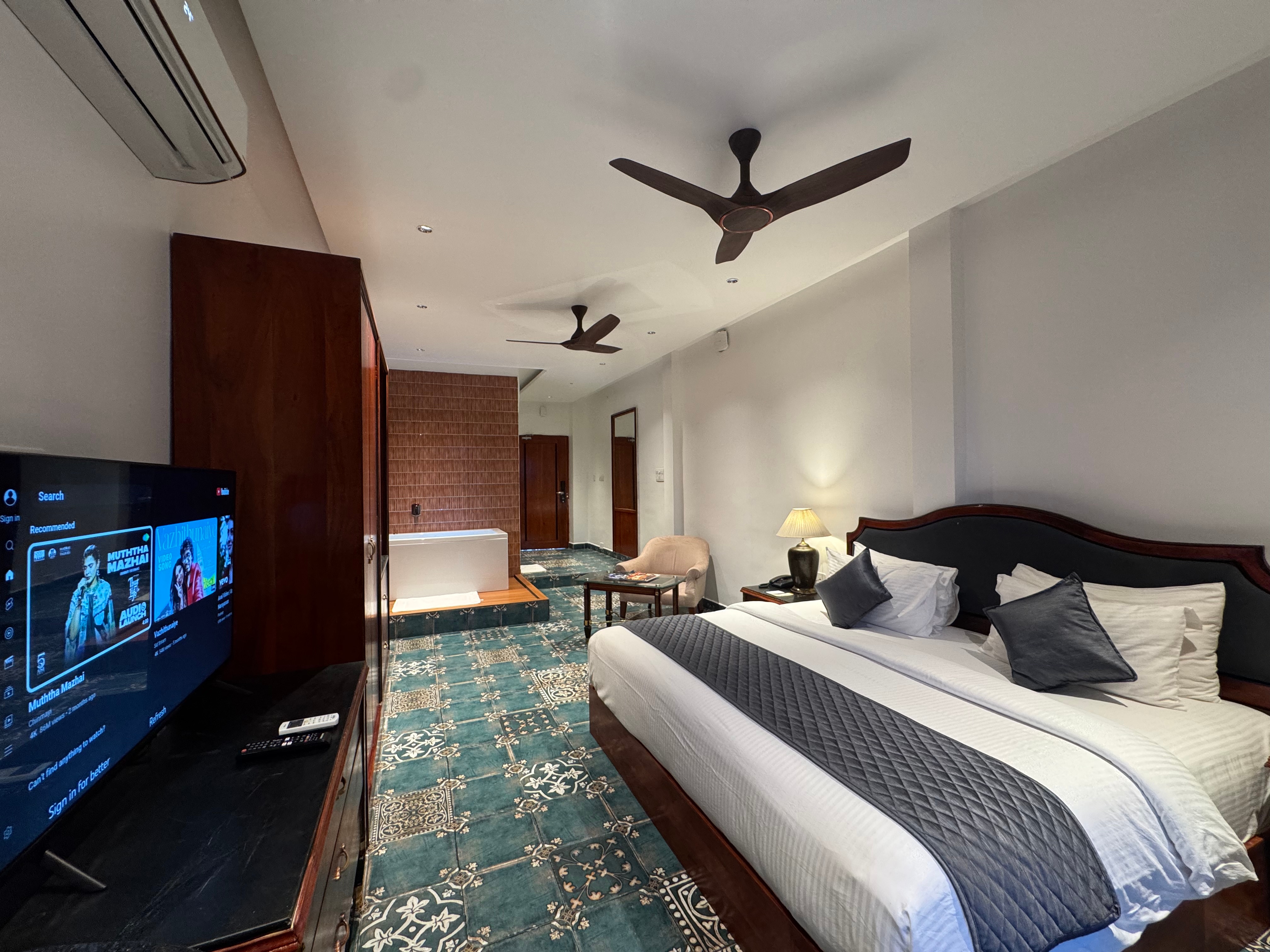 Madras Chronicle Bay Resort & Spa - Tap to explore photos