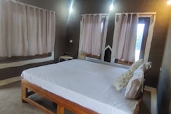 Ramprasad Uikey, Parasia