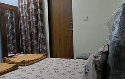 Deluxe Room 1