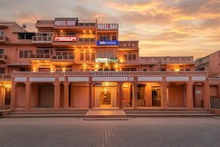 FabHotel Khandaka Mahal, Jaipur