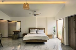 Vayu villa by the sea, Goa