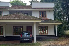 Thelliyil Heritage Home, Pathanamthitta