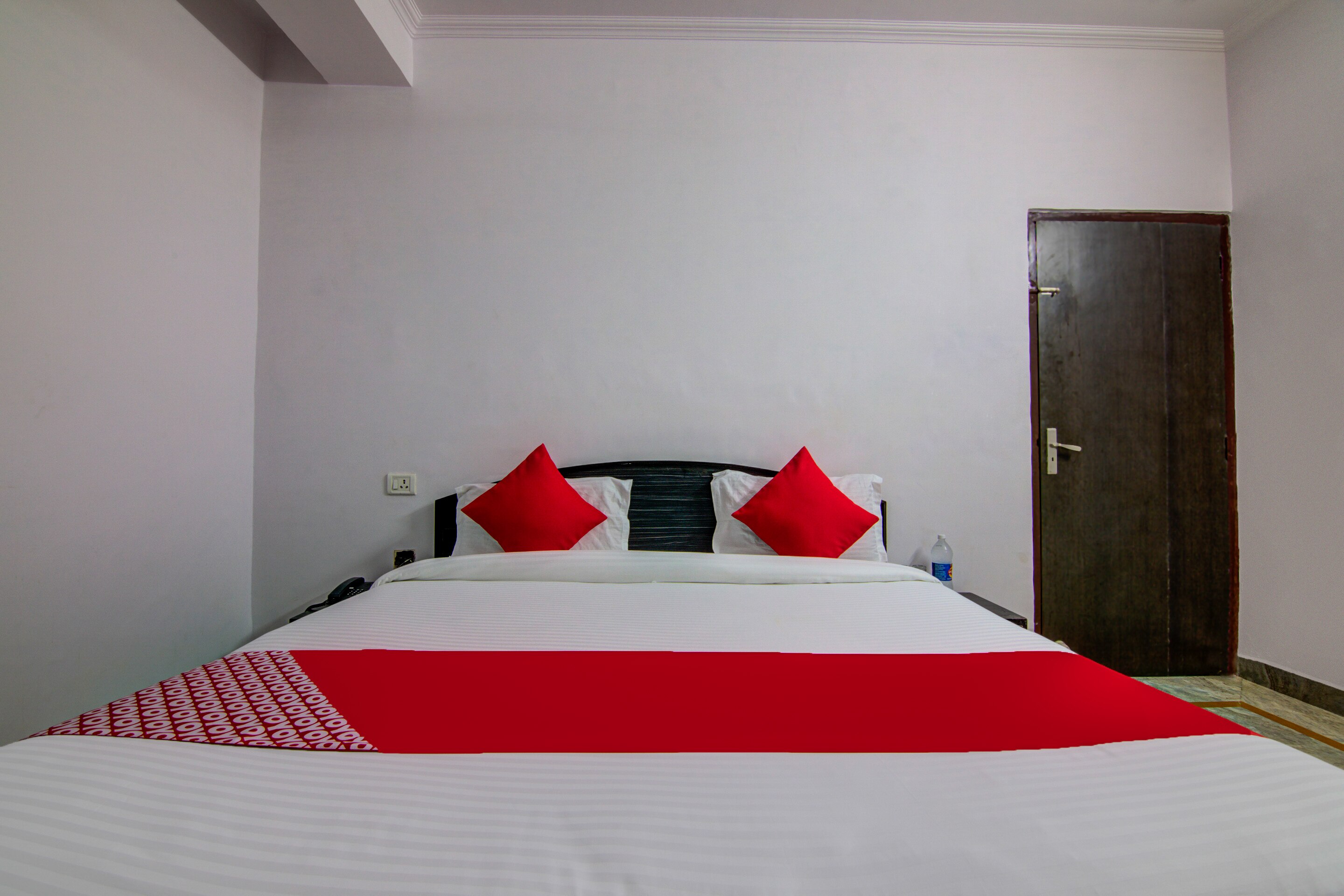 Hotel O Jai Palace - Tap to explore photos