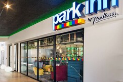 Park Inn by Radisson Hasselt, Limburg
