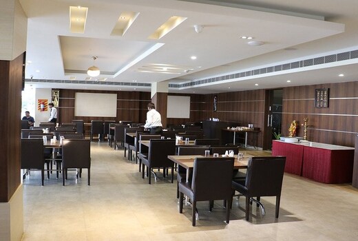 Dsr Madhanam Inn Kumbakonam Price Address Reviews Dsr Madhanam Inn Kumbakonam Price Address Reviews