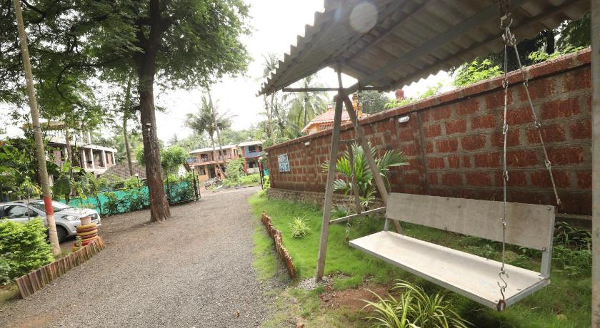 Om Sai Kinara Cottage - Tap to explore photos