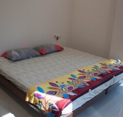 1 BHK Apartment Near Beach