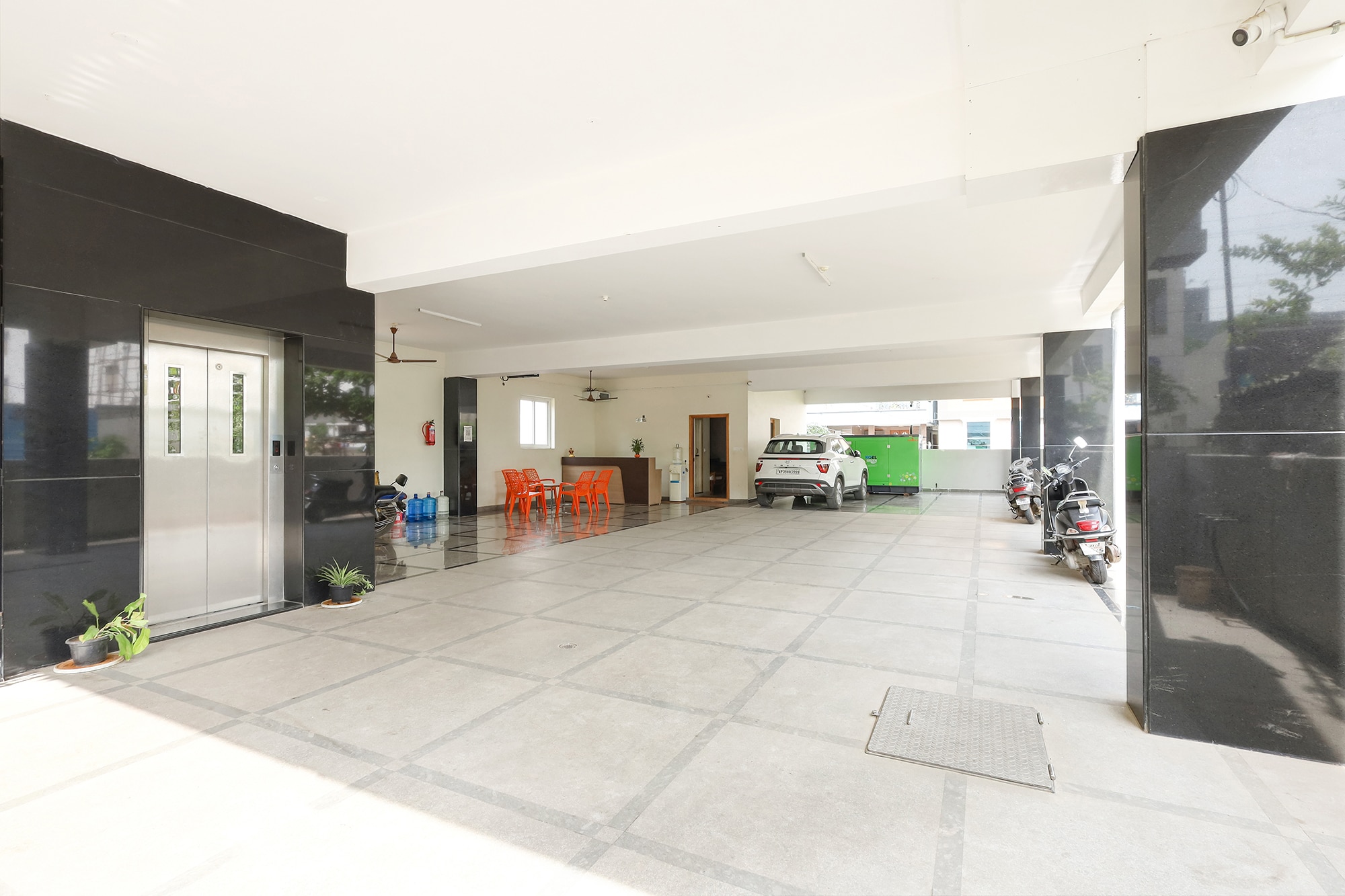 FabHotel Karthikeya Residency - Tirupati Bus Stand - 900m - Tap to explore photos