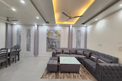 The Buddha House Terrace Dining Mountain Views, Rishikesh