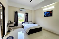 Hotel Alpine inn (Near Metro and Healthcity Hospital)., Guwahati