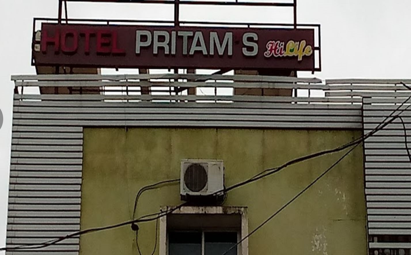 PRITAM HI LIFE - Tap to explore photos