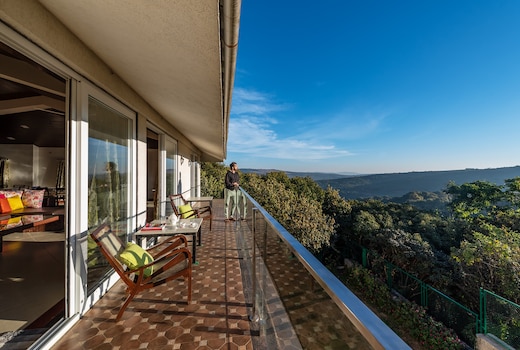 SaffronStays Horizon 360
