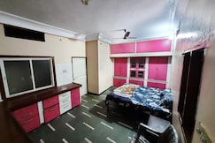 Reva home stay, Ujjain