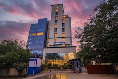 FabHotel Mumbai Corporate Apartments Bandra, Mumbai