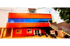 Hotel Satyam Shivam Sundaram Obra, Robertsganj
