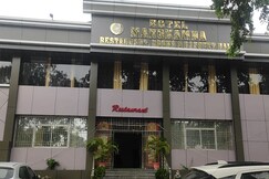 Hotel Manokamna & Restaurent, Balumath