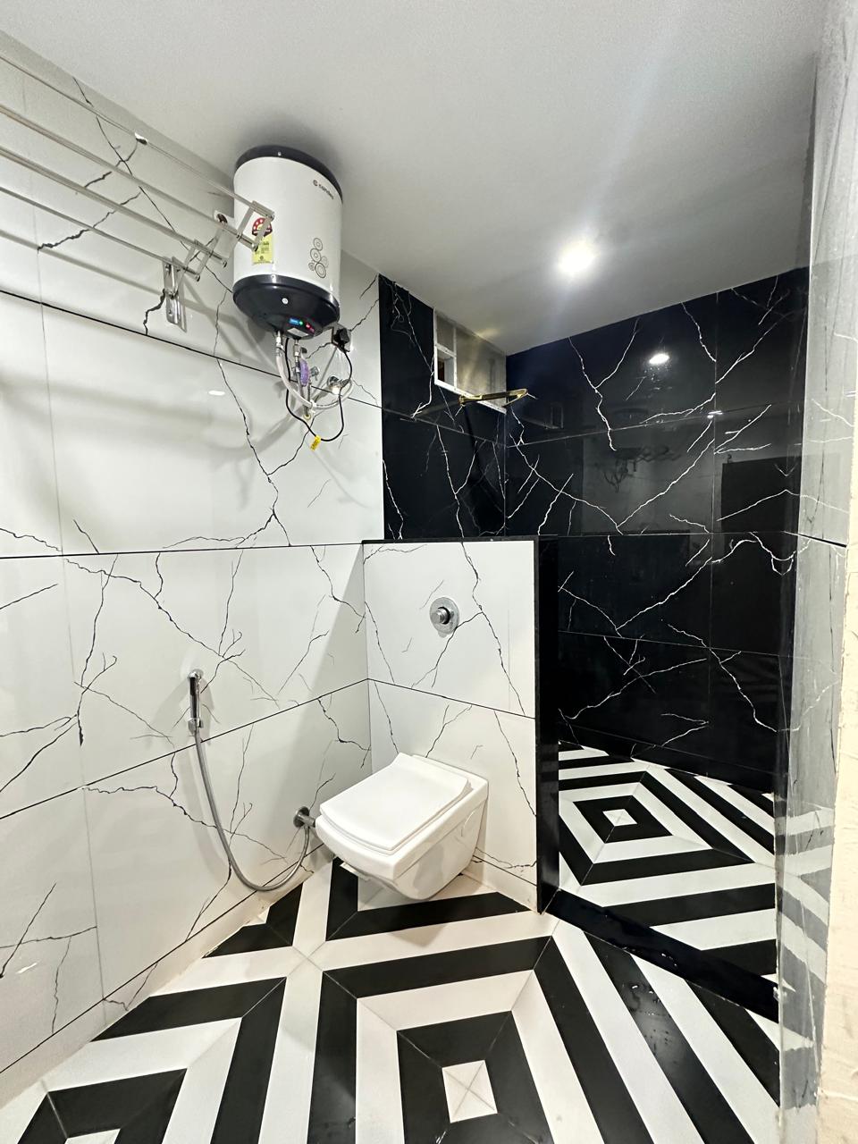Hotel Rajshree Inn - Tap to explore photos