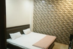 HOTEL SHREE  PALACE, Katni