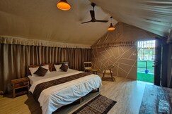 Ambik Riverside Camp and Resort, Gandevi
