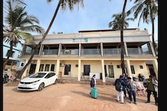 The Heart of Chivla Beach, Malvan