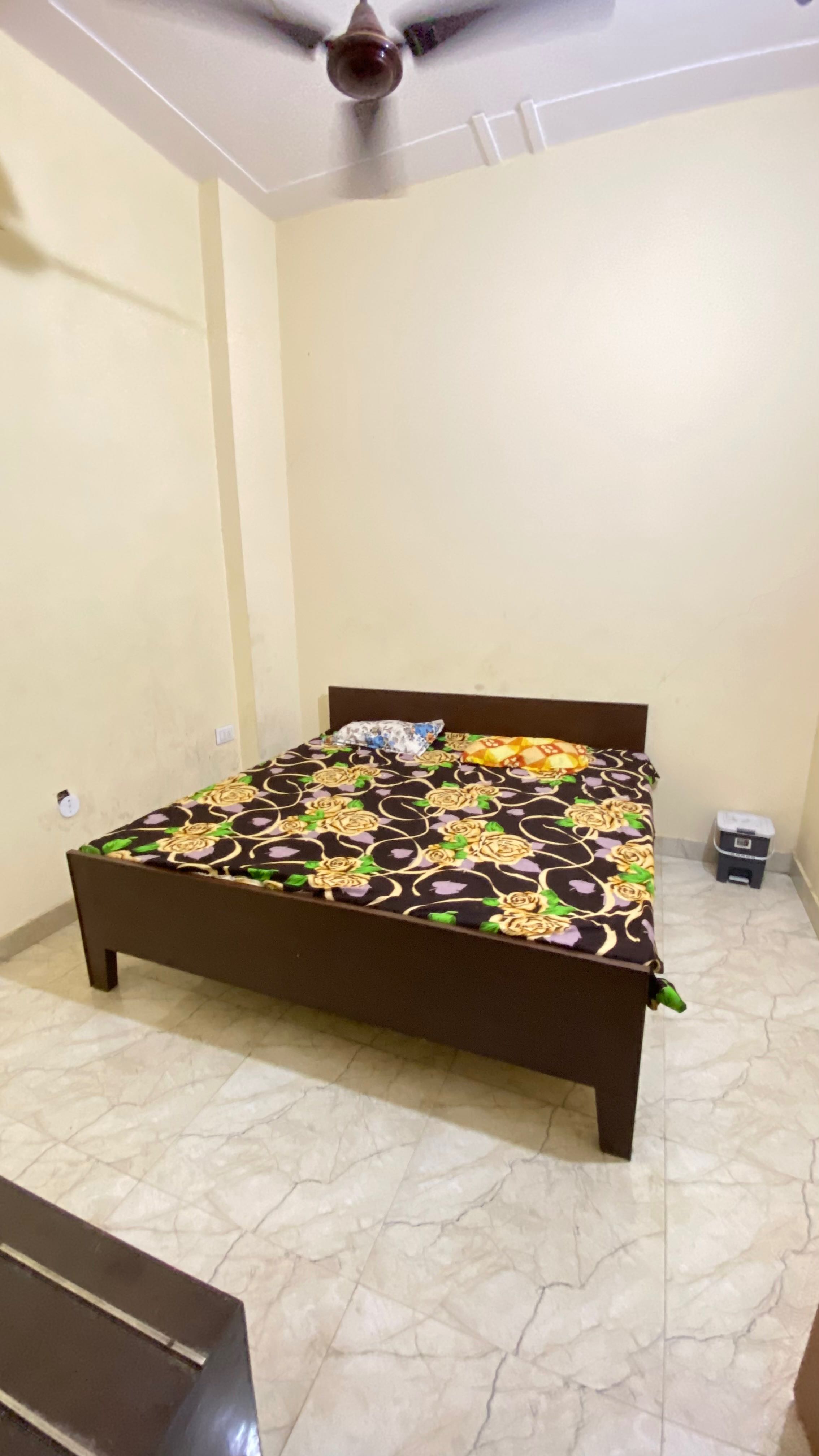 Hotel O Bhavya Guest House - Tap to explore photos
