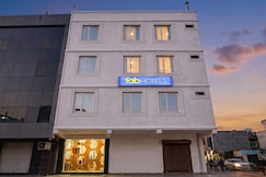 FabHotel SR Stay, Delhi