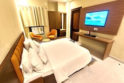 Hotel Neelgrand, Agra