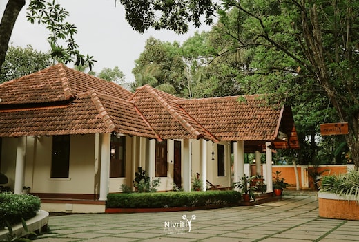 Best - Private Pool Villa (Nivriti) @ Kovalam