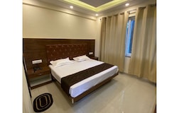 Deluxe rooms