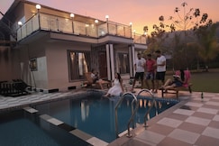 4BHK Farmhouse with Private Pool, Wada, Wada