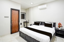 Townhouse Rajendra Nagar Main Road, Indore