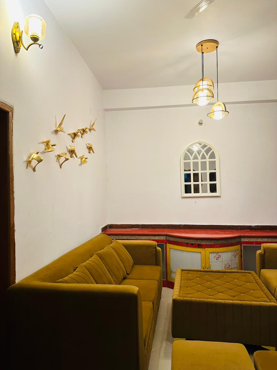 Ajnara | Entire 4BHK Apartment - Tap to explore photos