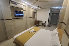 SHRI LODGING, Kalyan
