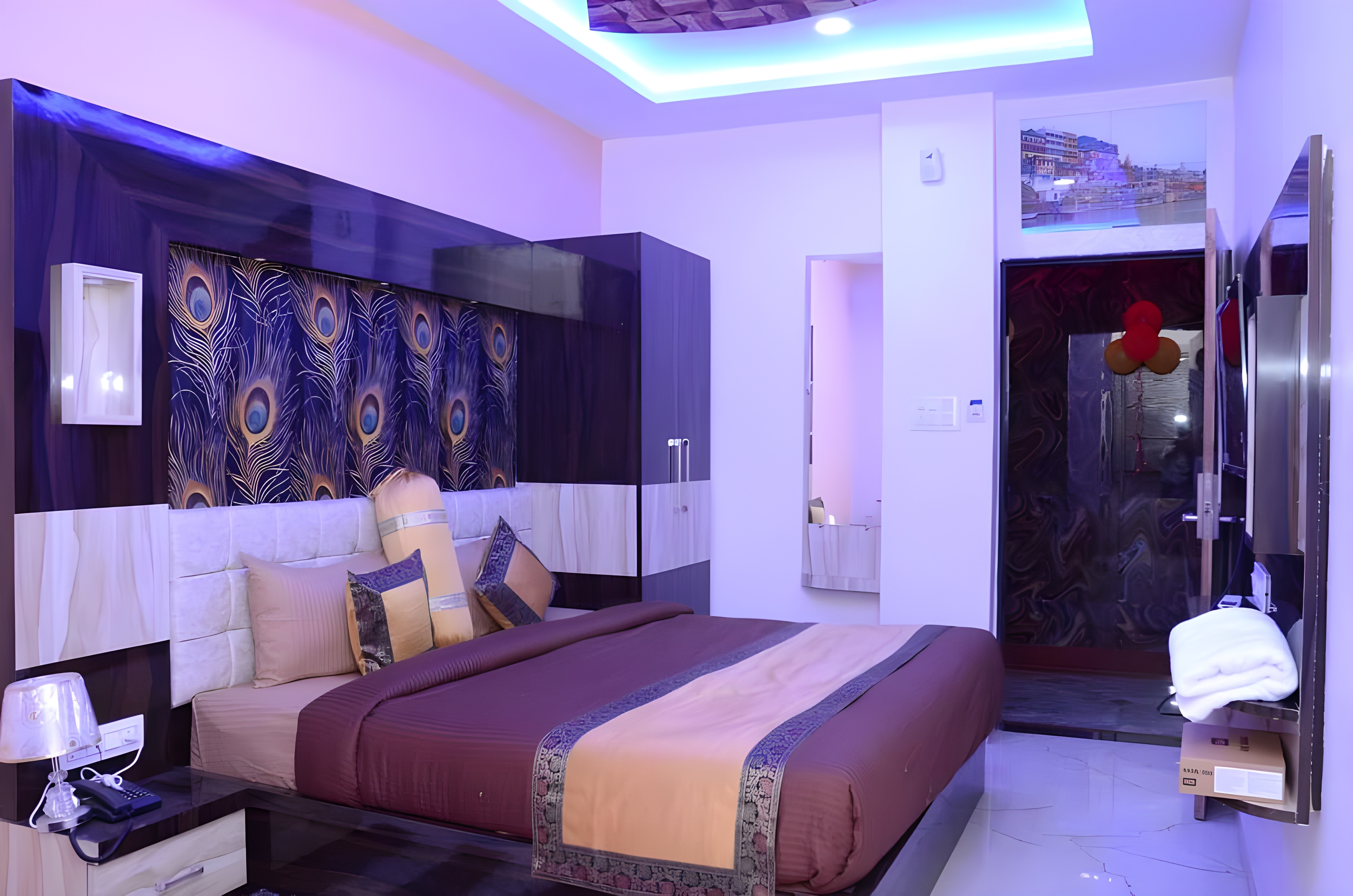 Hotel Singh Residency - Tap to explore photos