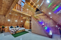 The Blissful A Frame Abode, Sainj
